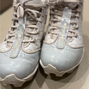 Under Armour Light Gray Football Cleats